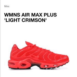 Air Max Plus (women’s 7.5)